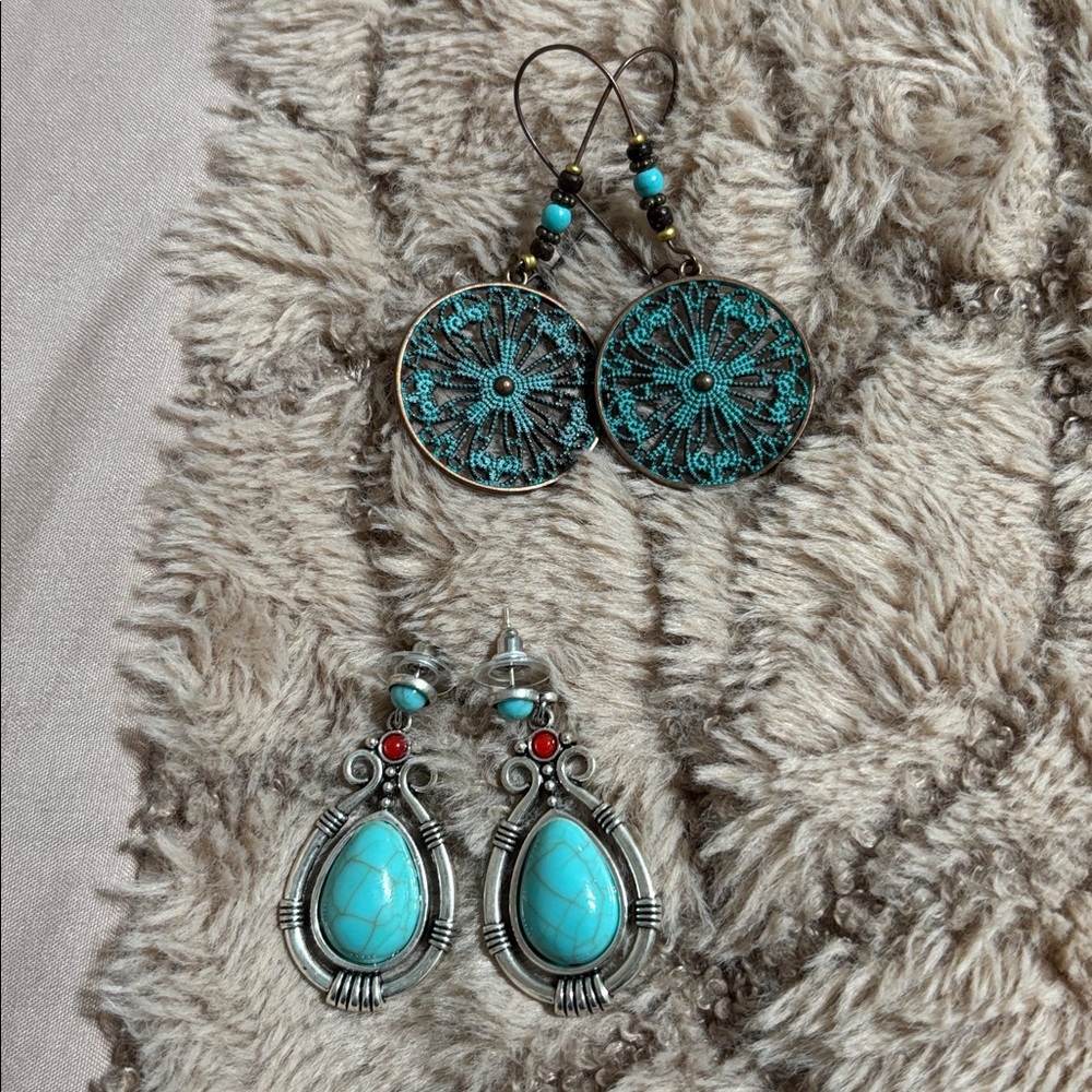 Faux Turquoise and Black Dangle Earrings (2 pairs) (bundle)